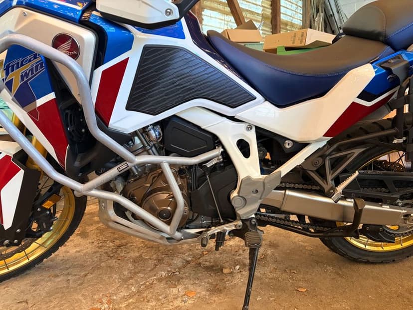 Honda Crf 1100 Africa Twin Atas