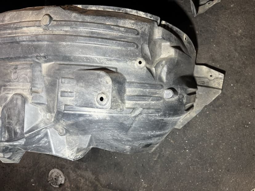 Nadkole lewe prawe przod Nissan Navara d40 Pathfinder III r51 oryginal