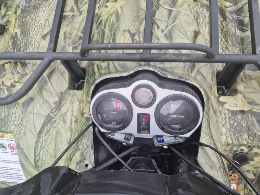 Quad Campbell 650 yamaha  cfmoto