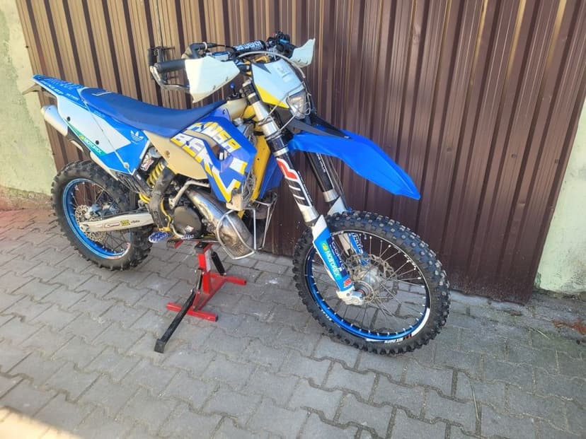 Husaberg te 250    kat A2   ktm exc sx husqvarna