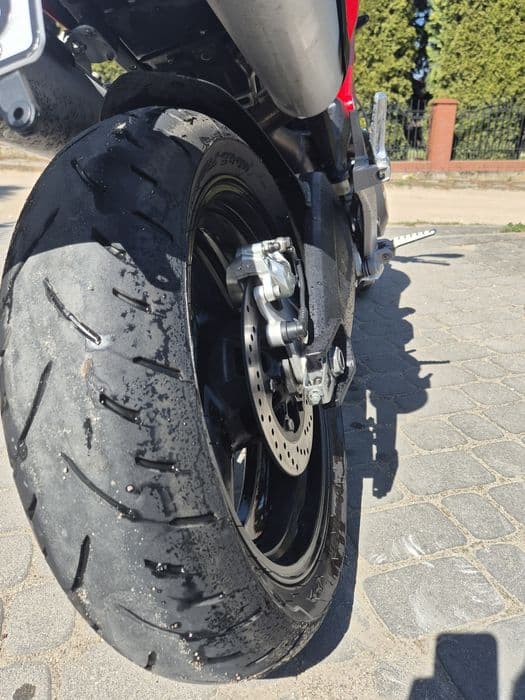 Ducati Monster 696