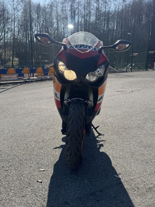 Honda cbr 1000rr sc59 repsol abs oryginał 2009 rok nowe opony