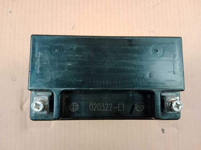 Akumulator Motocyklowy EXIDE 61 . 21- 9 AGM-WARTUNGSFRE 12V / C10 10Ah