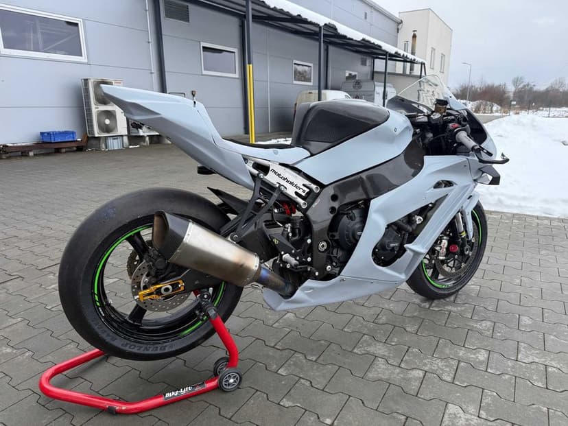 Kawasaki ZX-10R Ninja 2019 tor torówka torowy