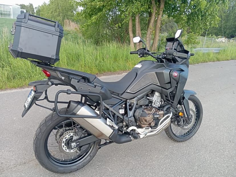 Honda CRF 1100 DCT automat 2023 Africa Twin
