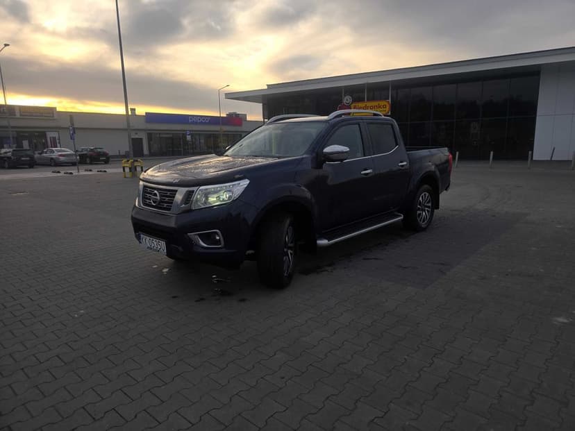 Nissan Navara 2,3 2018 wersja Tecna