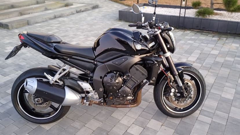 Yamaha FZ1 N 2007 nowe opony napęd