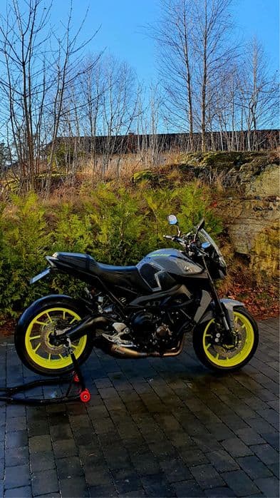 Yamaha MT09 Quickshifter Akrapovič