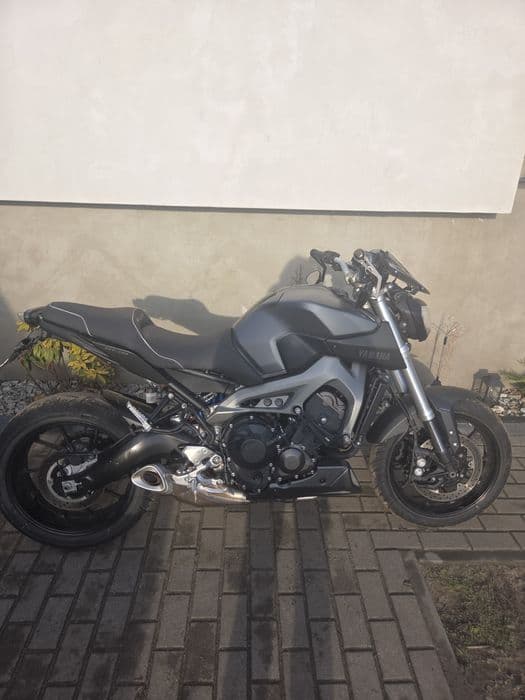 Sprzedam yamaha mt09 2014
