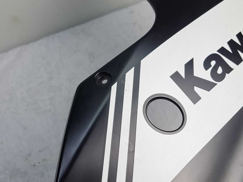 Owiewka Pług Boczek Dół Kawasaki ZX 10R NInja 21'+