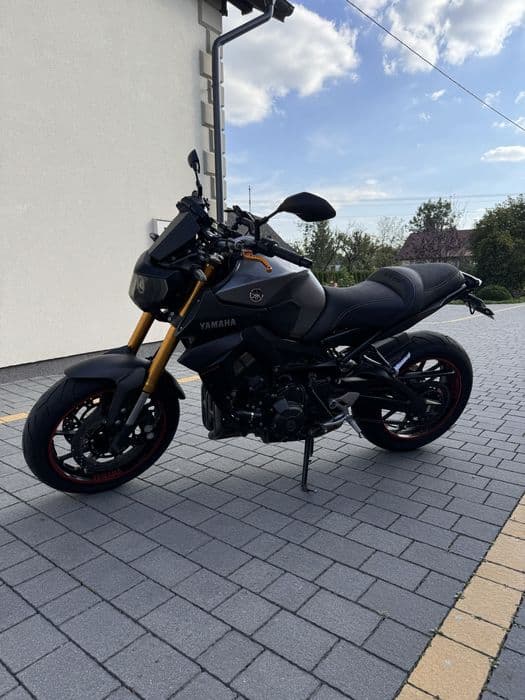 Yamaha MT 09 2016 ABS TCS ksiazka serwisowa