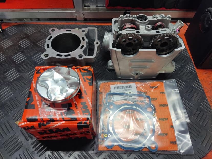 Ktm sxf 250               /exc/exc-f/sx/xcw/