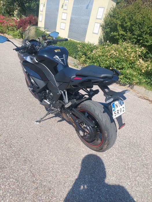 Kawasaki Ninja 1000 SX