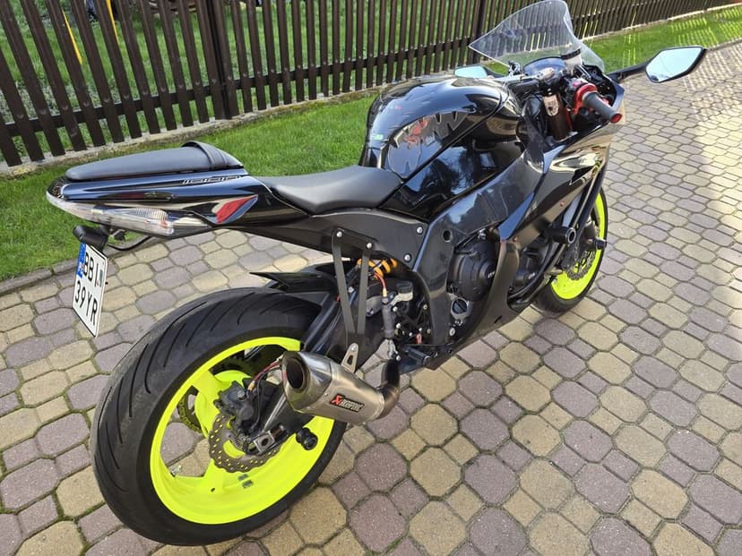 Sprzedam Kawasaki zx10r z 2011r.