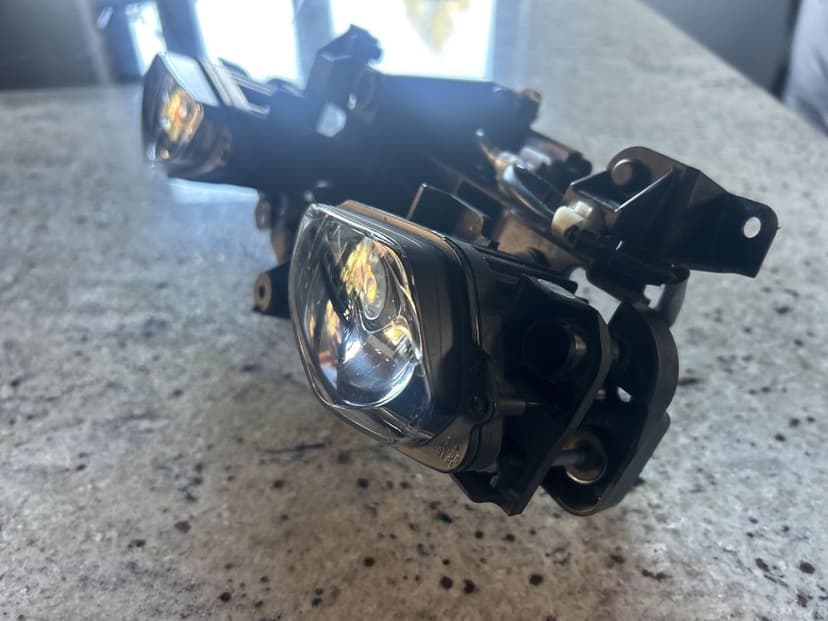 Yamaha MT-10 lampa reflektor przód