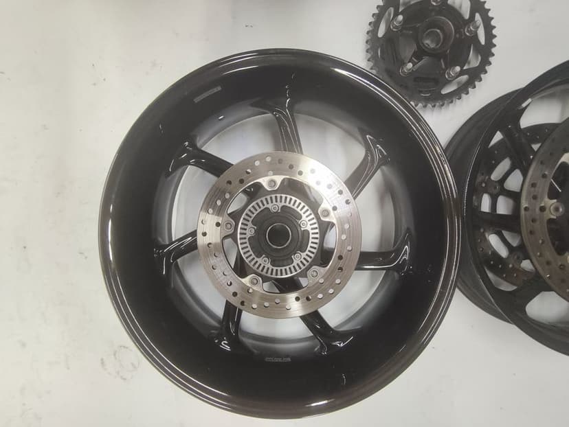 BMW s1000rr S1000r S1000xr Felga felgi carbon tarcze