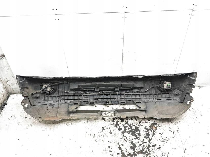 Land Rover Discovery 3 Zderzak Przód Przedni Halogen  Spryski PDC