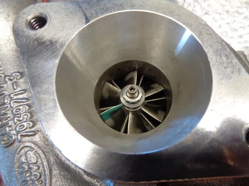 turbosprĘŻarka land rover defender 2.2 tdci bh1q-6k682-cb
