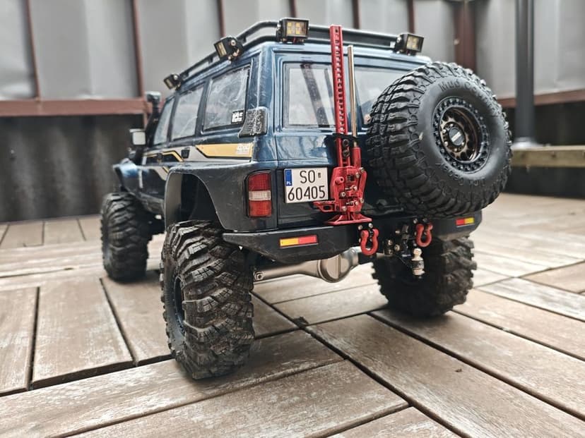 RC Nissan Patrol Yikong 4107
