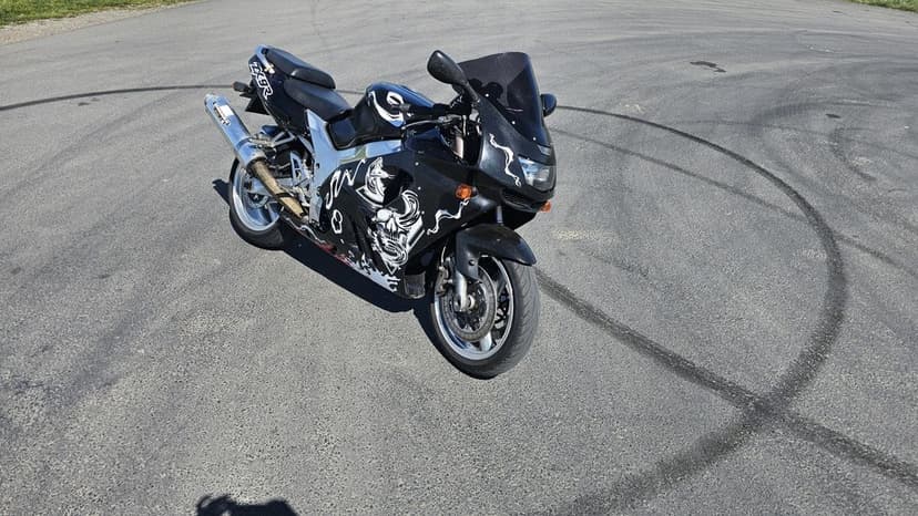 Kawasaki ninja zx9r 1997