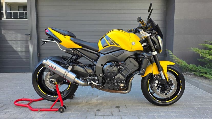 Yamaha FZ1N ! Doinwestowana ! Oryginał ! Torby ! Wydech MIVV ! BDB ! Polecam ! FZ1 1000 Naked Fazer