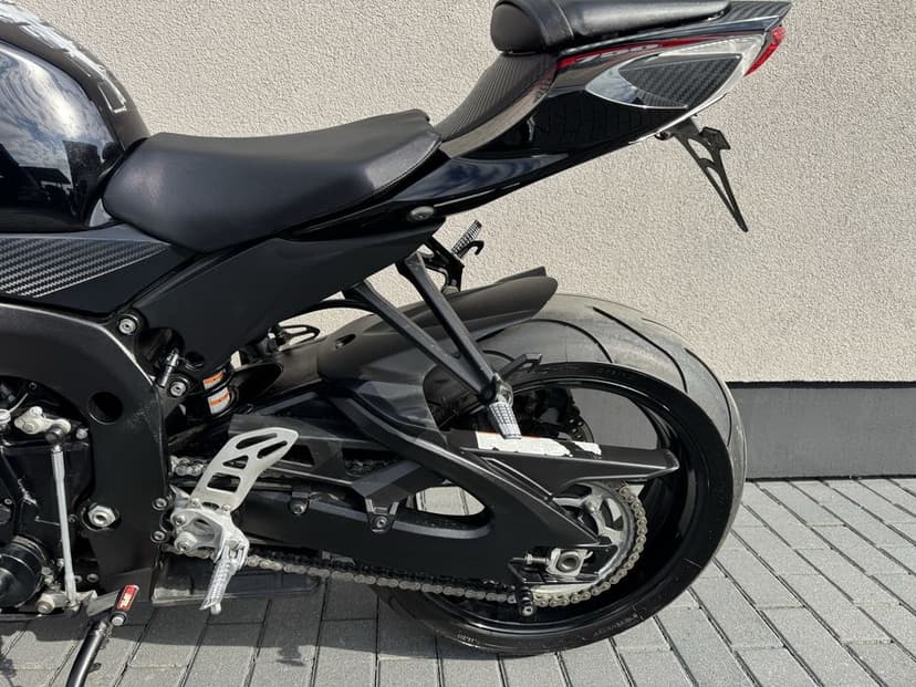 Suzuki GSXR 750 11r. L1
