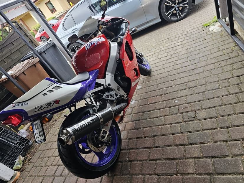 Kawasaki ZX-7R 1996 – legenda sportów lat 90, zamiana