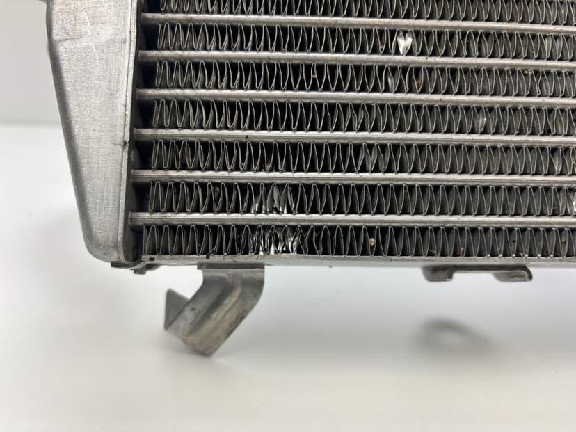 Chłodnica oleju BMW S1000RR K67 19+ ,S1000XR K69 19+,S1000R K63 20+