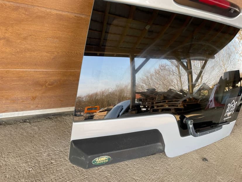 Klapa Tył Land Rover Discovery III