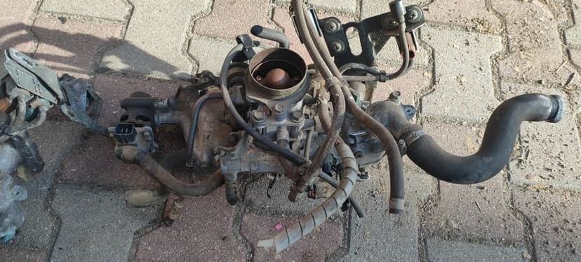 Suzuki Samurai Samuraj wtrysk kolektor ssacy