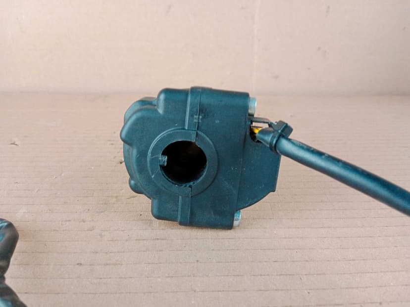 Ducati Panigale 959 Potencjometr Rolgaz Elektroniczny  16-19