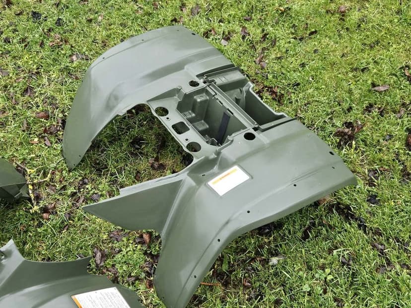 Plastiki owiewka Honda TRX 300 FOURTRAX Plastics  maska błotnik