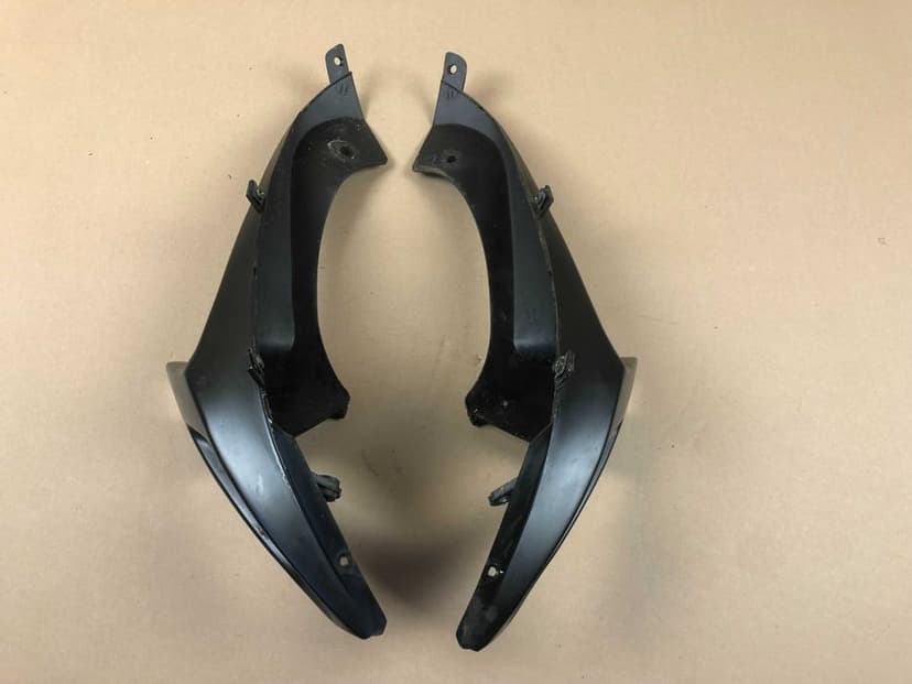 Suzuki GSX-R 600 700 K6 K7 Lewa Osłona Wlotów Owiewka Wypełnienie