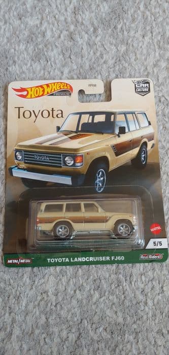 Hot Wheels Toyota Land Cruiser 1:64
