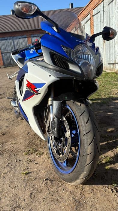 SUZUKI GSXR 600 k7 gsx-r