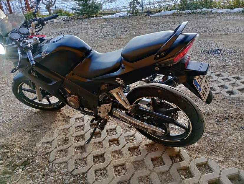 Honda CBR 125 R JC34