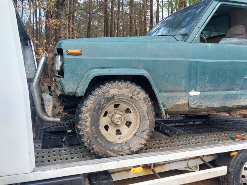 Nissan patrol k160 3.2d 3.3d na części rama ćwiartka podłużnica słupek