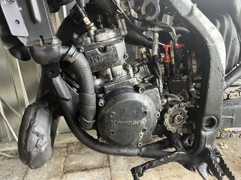 KAWASAKI KMX 125 / KX Do poprawek