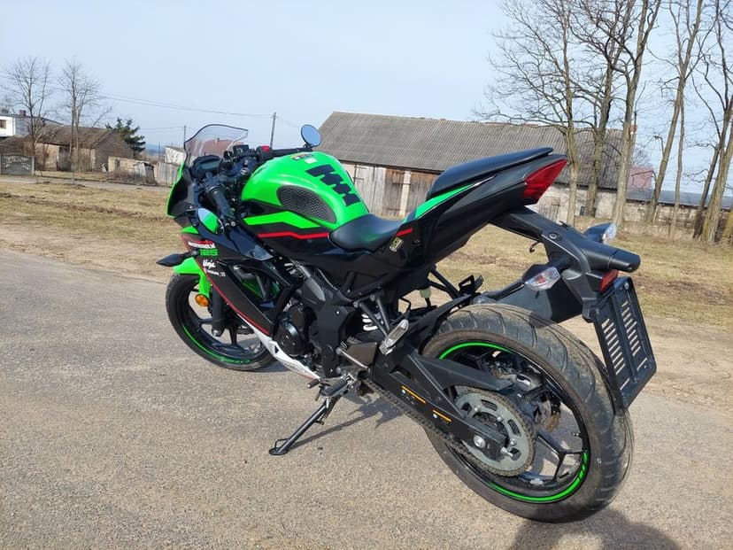 Kawasaki NINJA 125 ABS Z Niemiec serwisowany ładny polecam