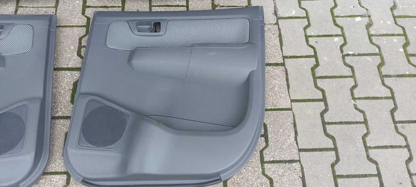 2014 Toyota Hilux VII  boczki drzwi 4 komplet