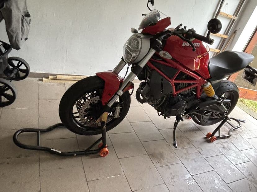Ducati monster 797 2017