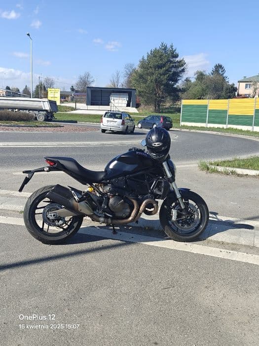 Ducati Monster 821