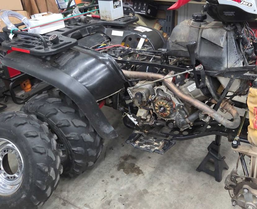 polaris sportsman 700 600 silnik wariator skrzynia dyfer polos magneto