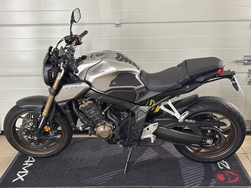 Honda CB 650 R • 9 tys km •stan fabryczny•Transport•Raty