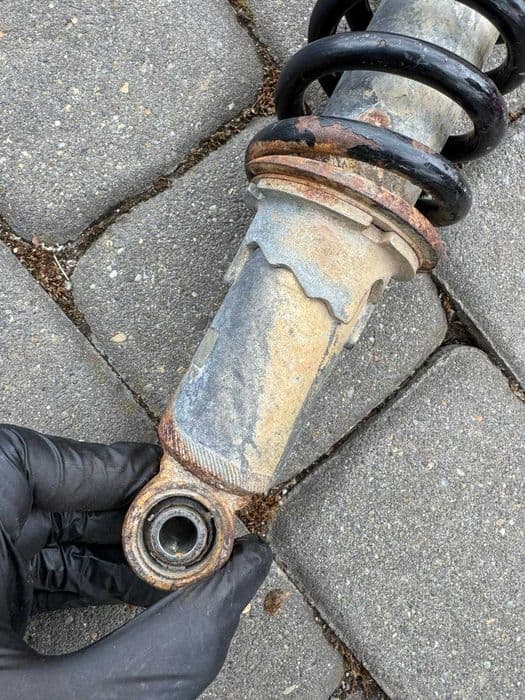 Honda TRX 420 / 500 / 520 Foreman amortyzator przod zawieszenie OEM 2014-2025