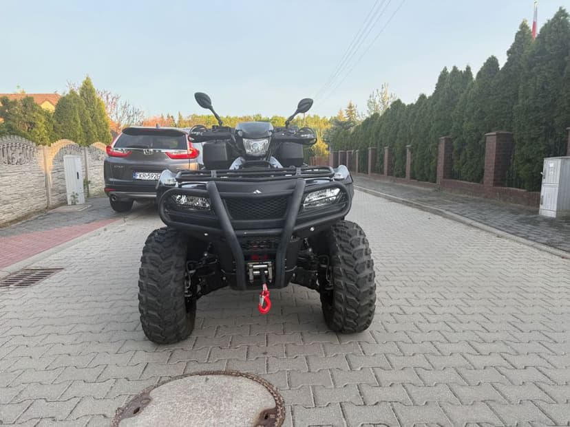 Suzuki kingquad 750axi 4x4