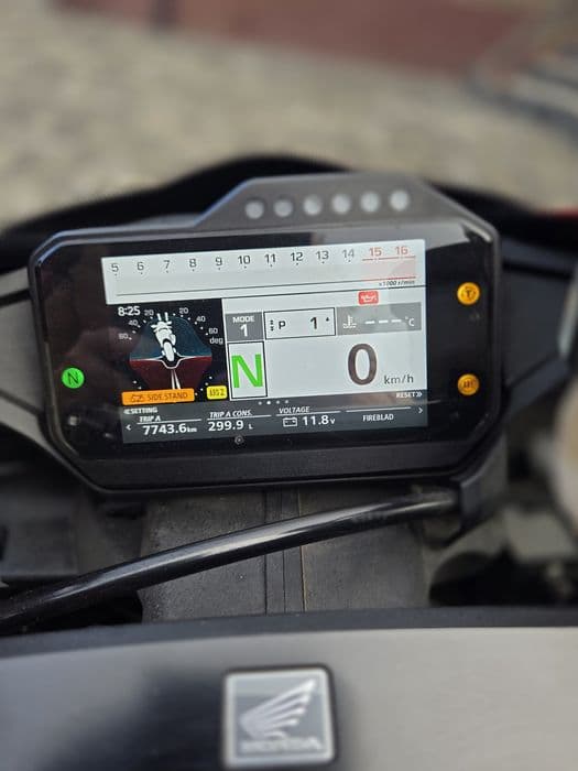 HONDA CBR 1000 rr-rst