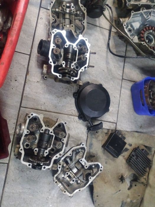 Kawasaki Brute force kvf 750 650 głowica wałek ślizgi dekiel sprzęgło