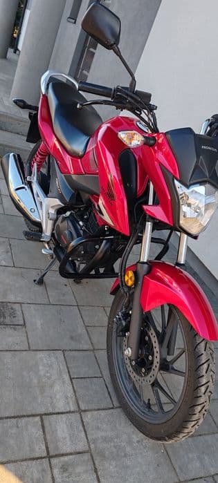 Honda CB125F w B.Dobrym i Ładnym Stanie