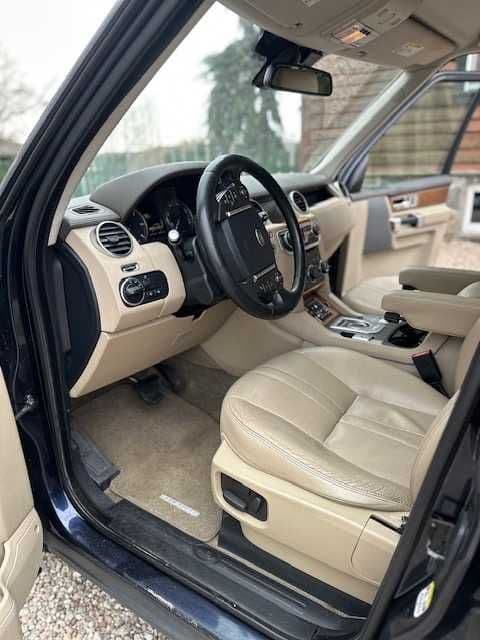 Land Rover Discovery IV 2016 7-os